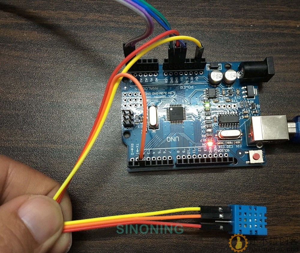 5.5 SNAR2 arduino 温度计 DHT11+LCD1206
