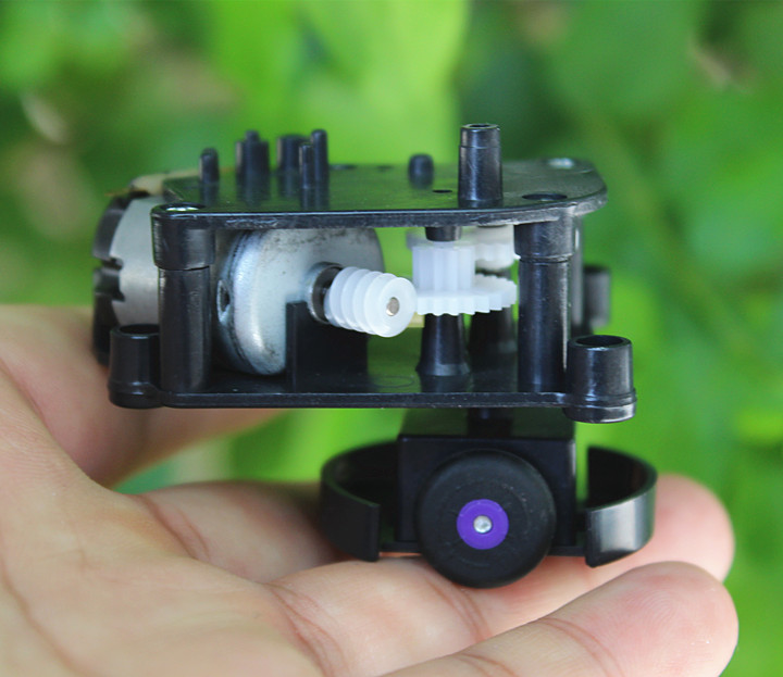 玩具小车机芯带130减速电机小车轮 物美价廉 DIY配件
