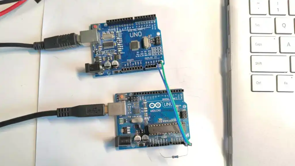 Arduino 之间进行 I2C 通讯