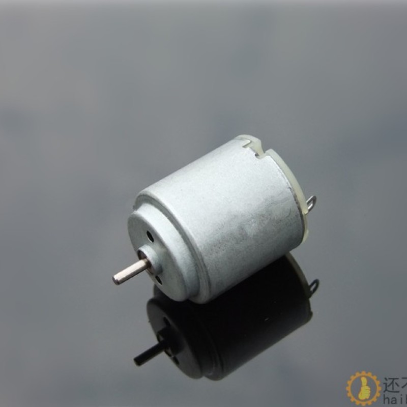 微型直流小电机 R260高速电机 3-6V 遥控玩具车船马达M17