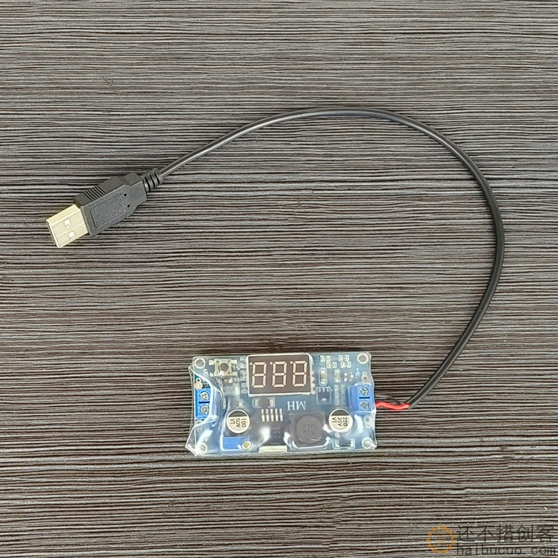 USB供电升压模块DC-DC可调升压模块 输出可调 5-25V带电压表显示