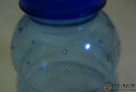 塑料瓶变废为宝手工制作不用浇水花盆